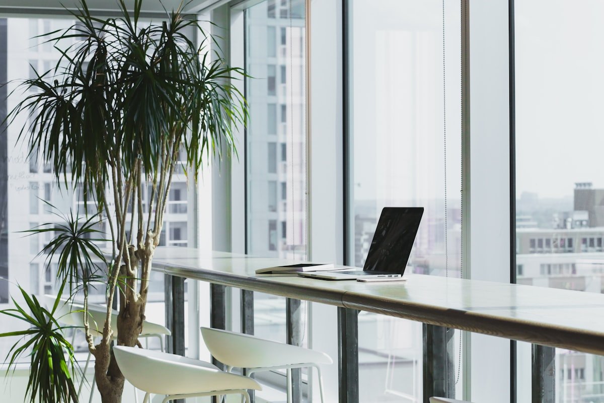 Zenith Tech Hub Commercial Workstations